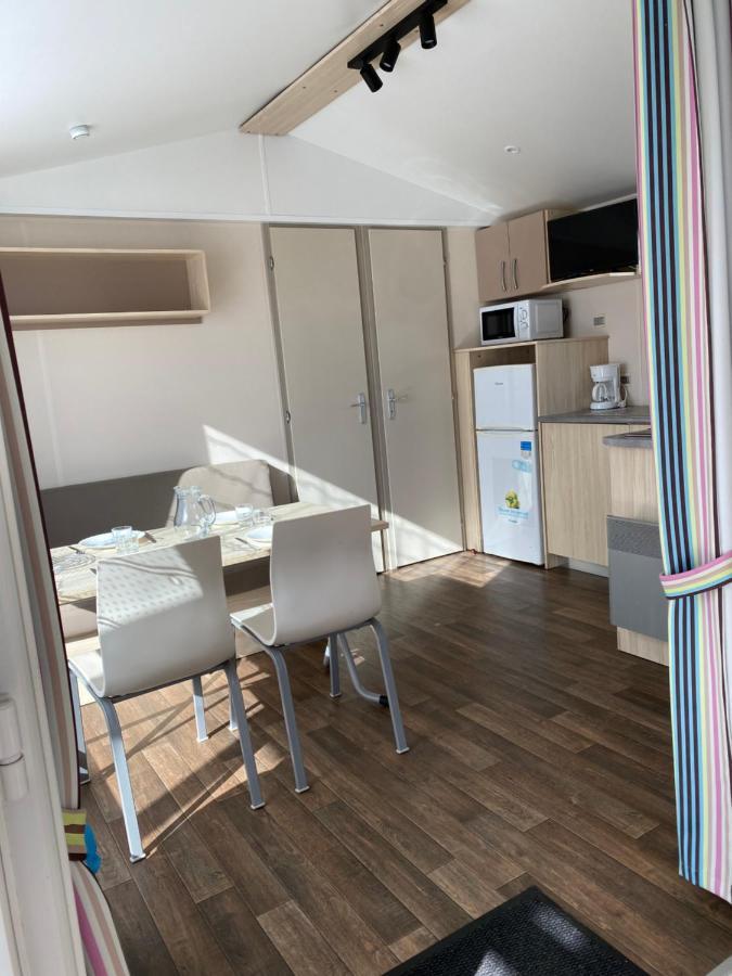 Camping De Contrexéville מראה חיצוני תמונה