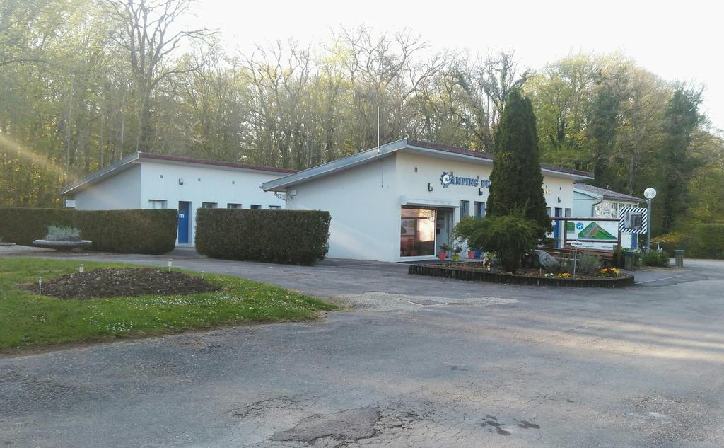 Camping De Contrexéville מראה חיצוני תמונה