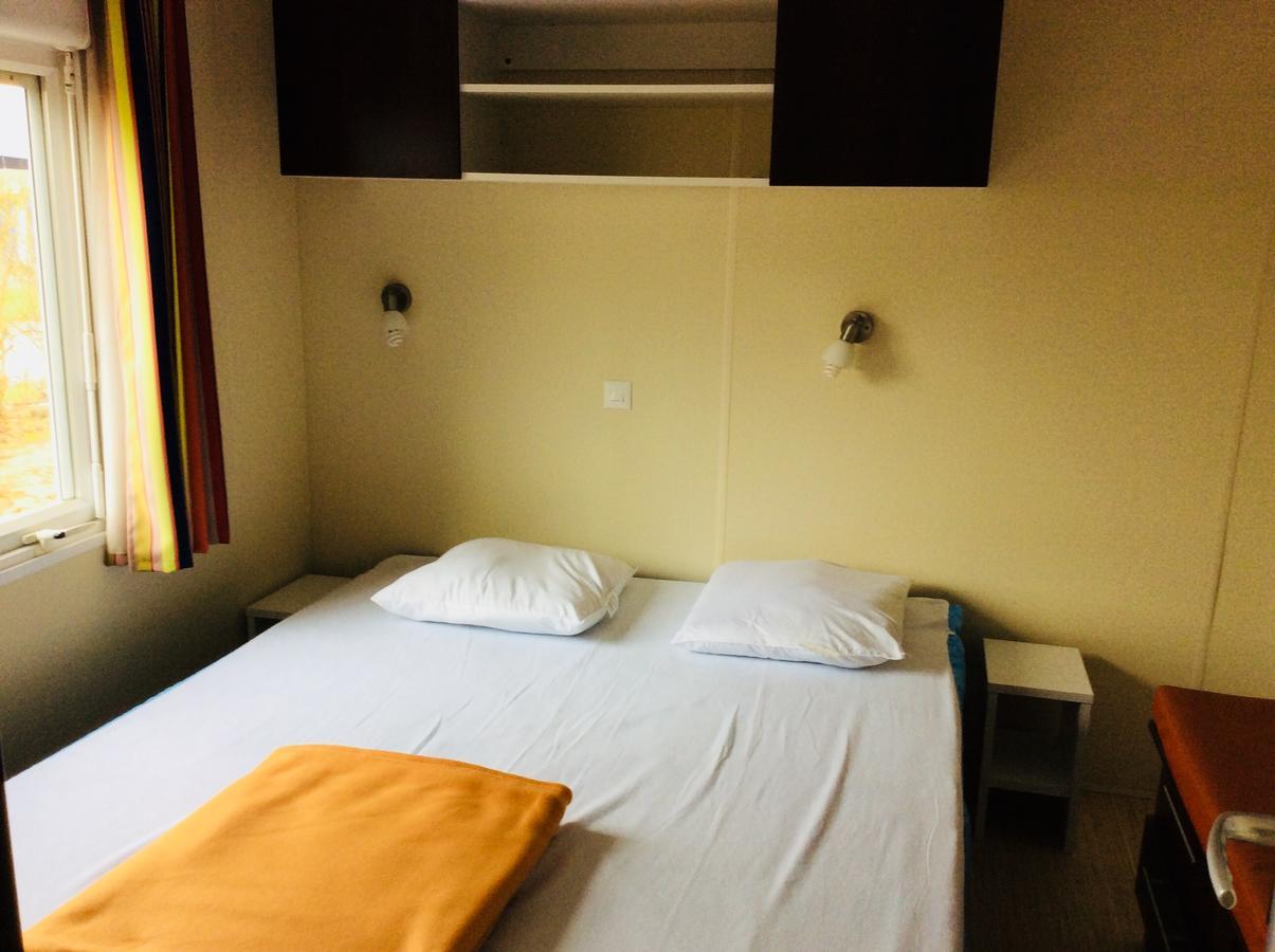 Camping De Contrexéville מראה חיצוני תמונה